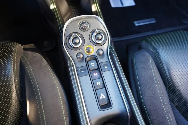 2016 McLaren 570S - Image 12 of 13