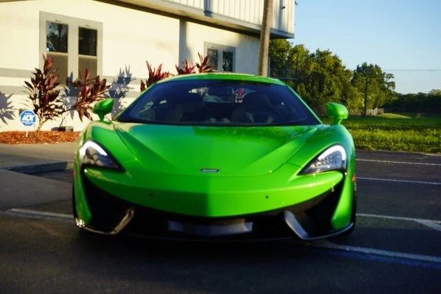 2016 McLaren 570S - Image 2 of 13