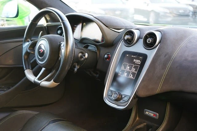 2016 McLaren 570S - Image 10 of 13