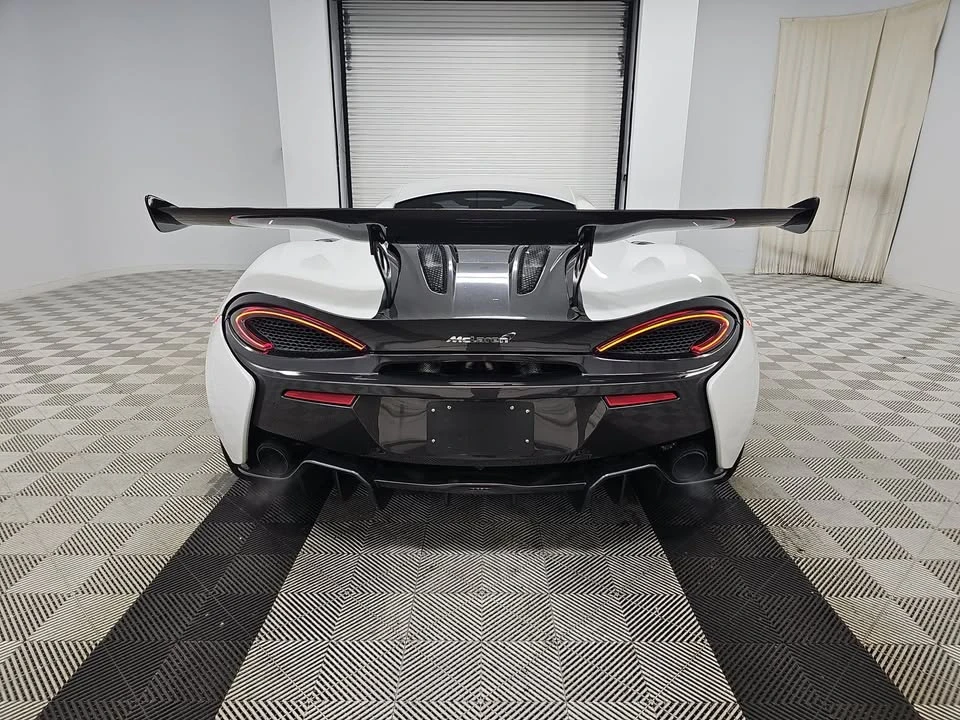2016 McLaren 570S - Image 9 of 11