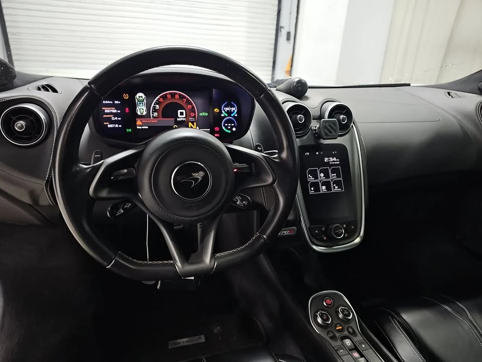 2016 McLaren 570S - Image 6 of 11