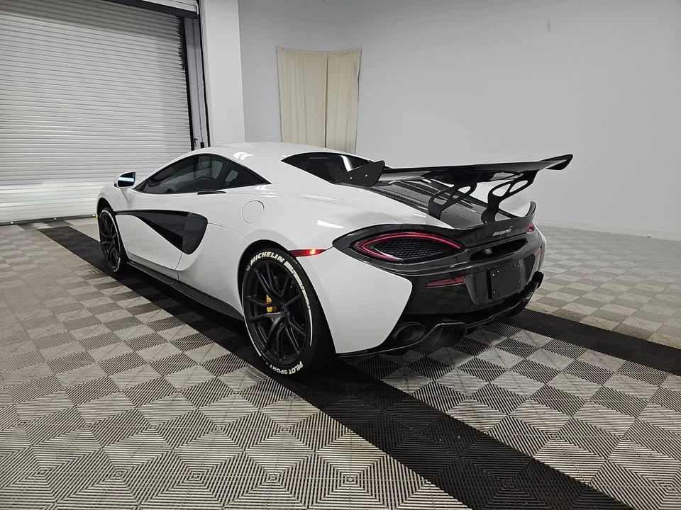 2016 McLaren 570S - Image 5 of 11