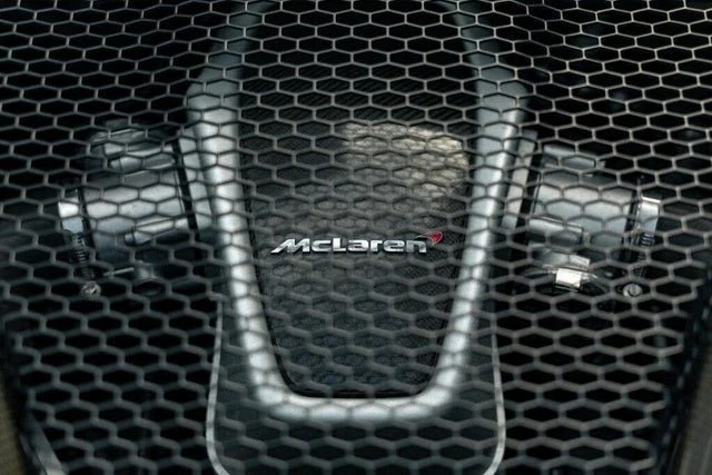 2016 McLaren 570S - Image 13 of 20