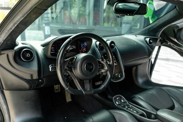 2016 McLaren 570S - Image 14 of 20