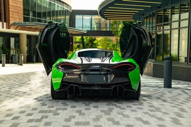 2016 McLaren 570S - Image 5 of 20