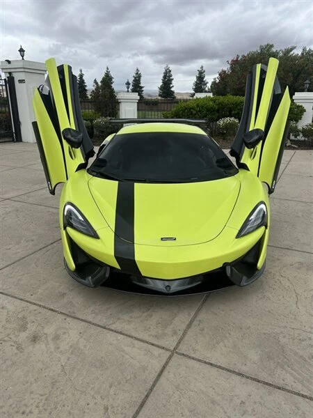 2016 McLaren 570S - Image 2 of 20