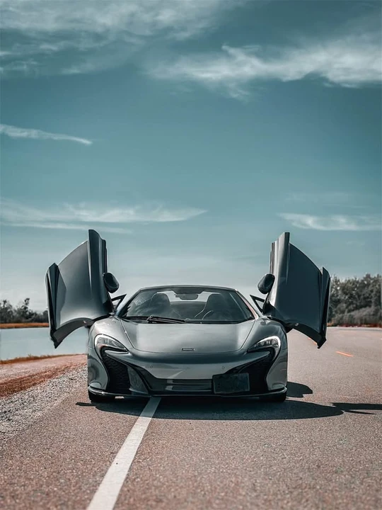 2016 McLaren 650S - Image 3 of 9