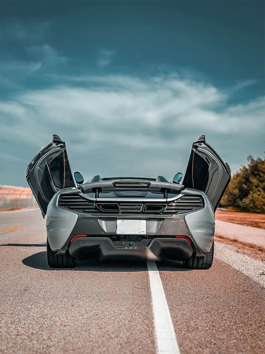 2016 McLaren 650S - Image 4 of 9
