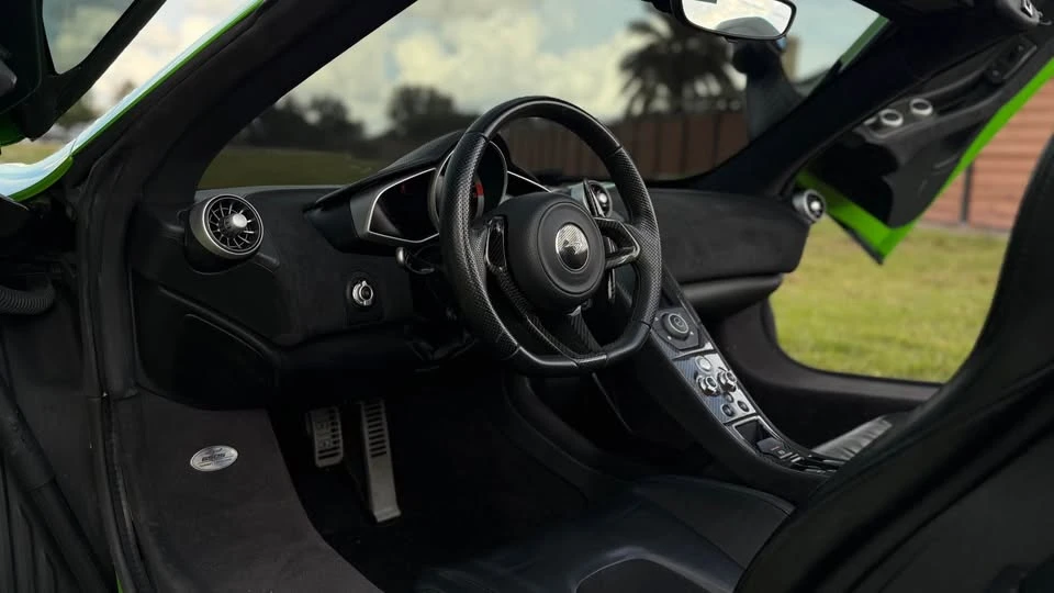 2016 McLaren 650S - Image 13 of 20