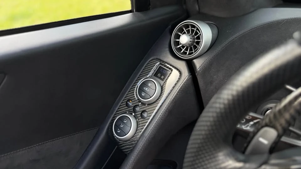 2016 McLaren 650S - Image 18 of 20