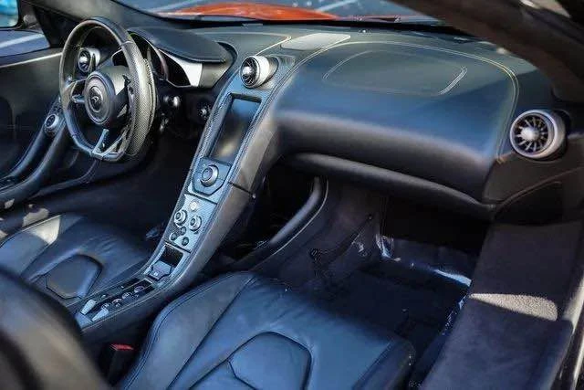 2016 McLaren 650S - Image 6 of 10