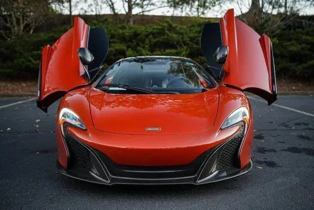 2016 McLaren 650S - Image 2 of 10