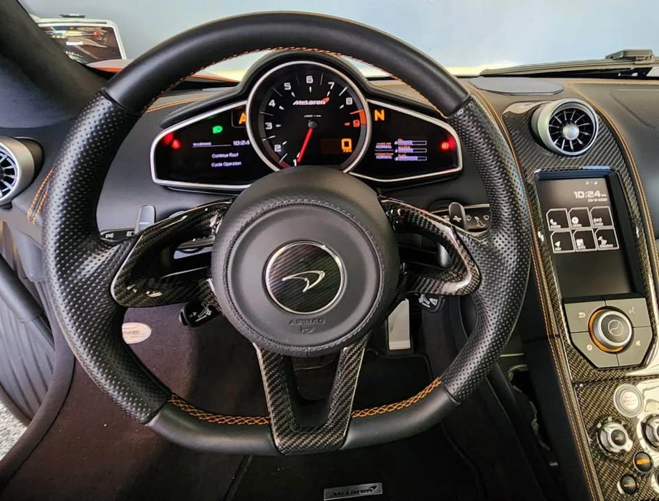 2016 McLaren 650S - Image 17 of 17