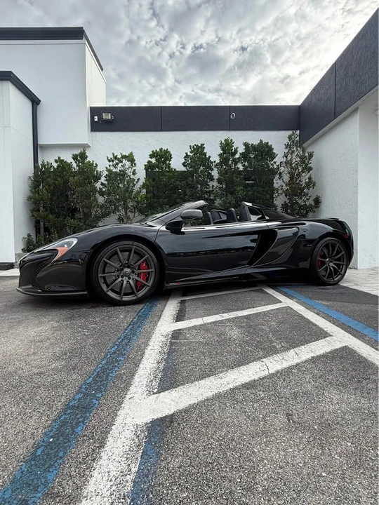 2016 McLaren 650S Spider - Image 11 of 12