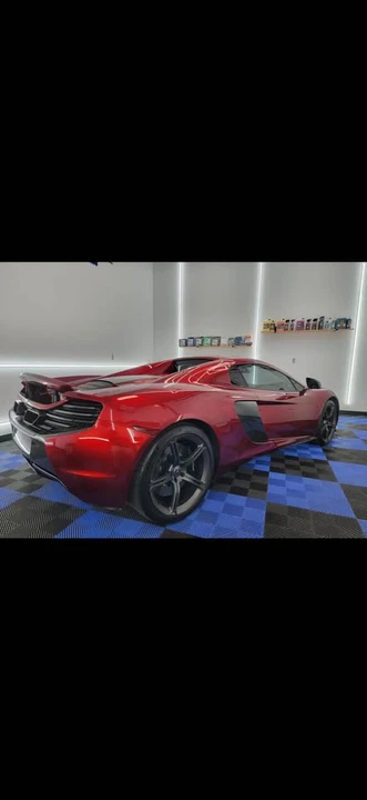 2016 McLaren - Image 12 of 20