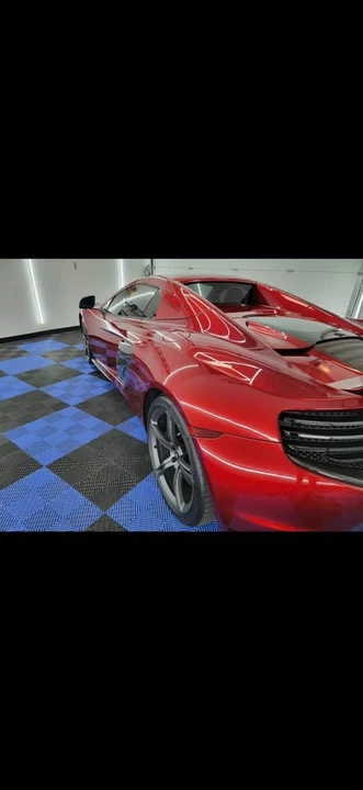 2016 McLaren - Image 13 of 20