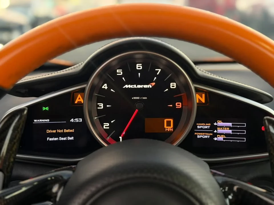 2016 McLaren 650S Spider - Image 14 of 20