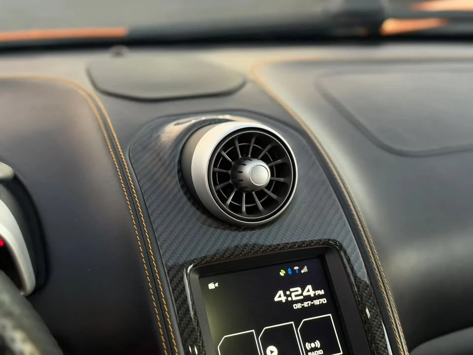 2016 McLaren 650S Spider - Image 18 of 20