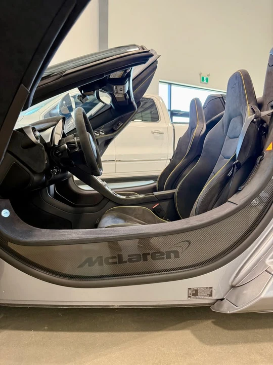 2016 McLaren 650S Spider - Image 9 of 20
