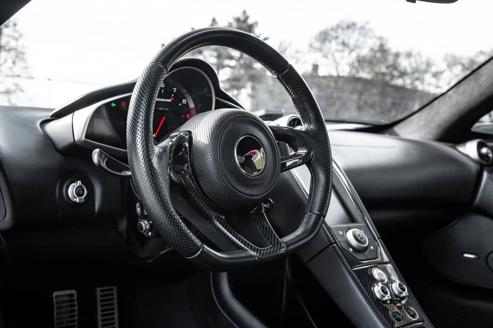2016 McLaren 650S Spider - Image 12 of 19