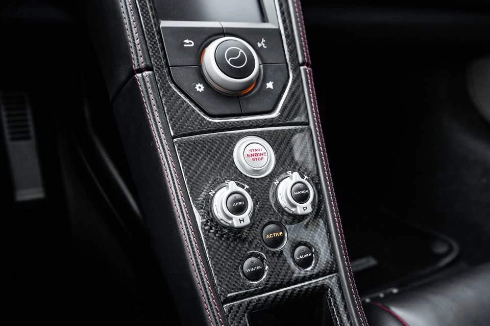 2016 McLaren 650S Spider - Image 15 of 19