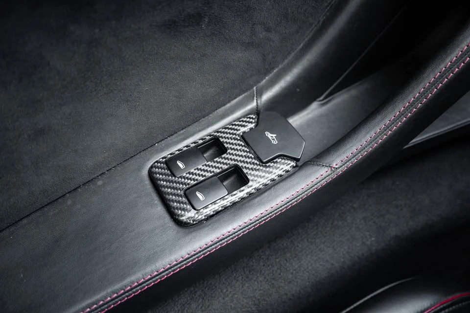 2016 McLaren 650S Spider - Image 19 of 19