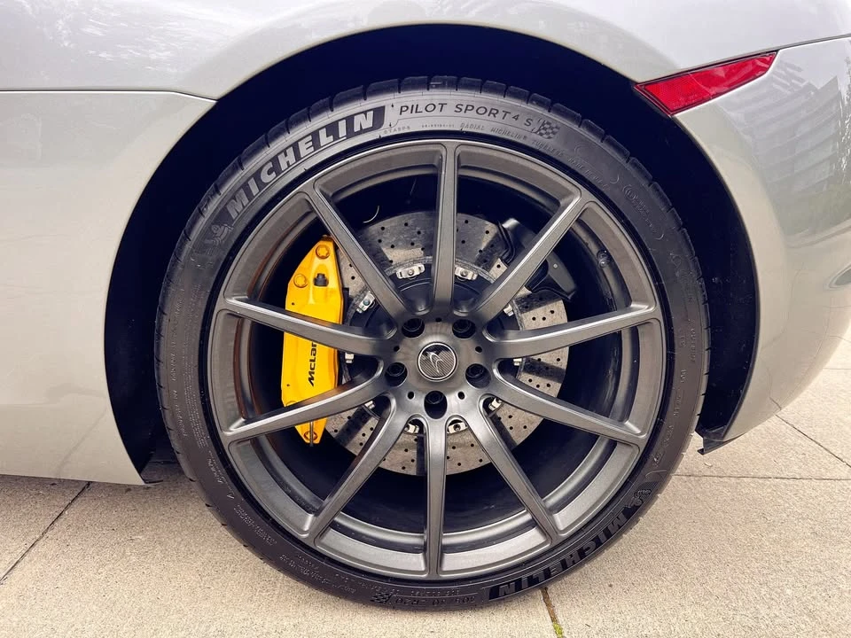 2016 McLaren 650S Spider - Image 11 of 20