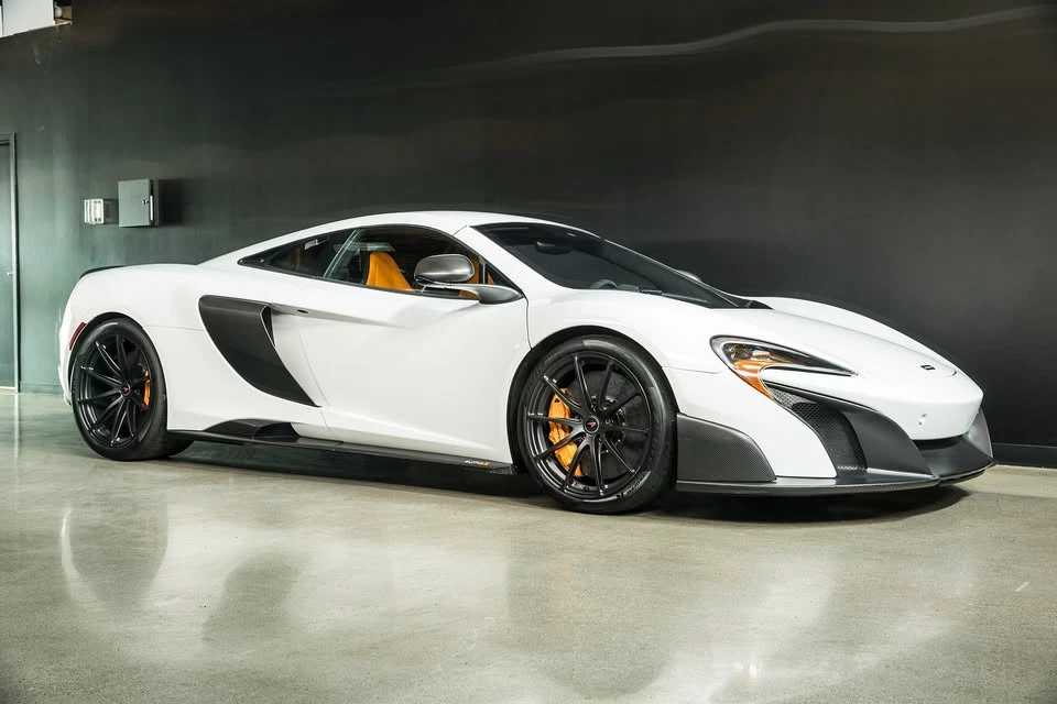 2016 McLaren 675LT Coupe - Image 5 of 20