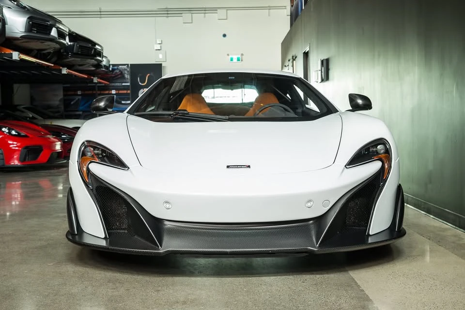 2016 McLaren 675LT Coupe - Image 4 of 20