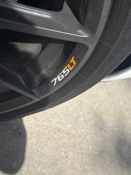 2016 McLaren 675LT - Image 8 of 12