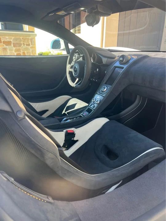 2016 McLaren 675LT Coupe - Image 7 of 7