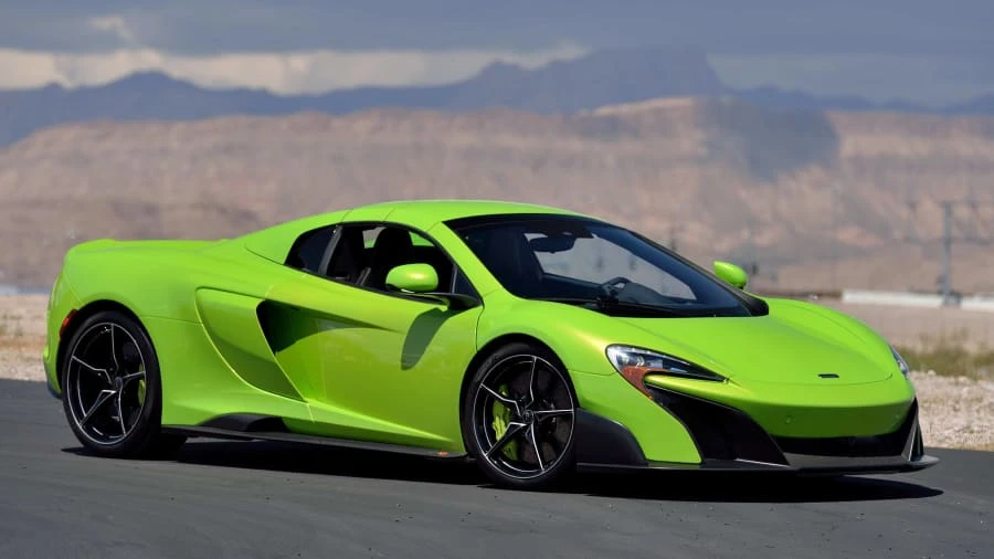 2016 McLaren 675LT Spider - Image 12 of 20