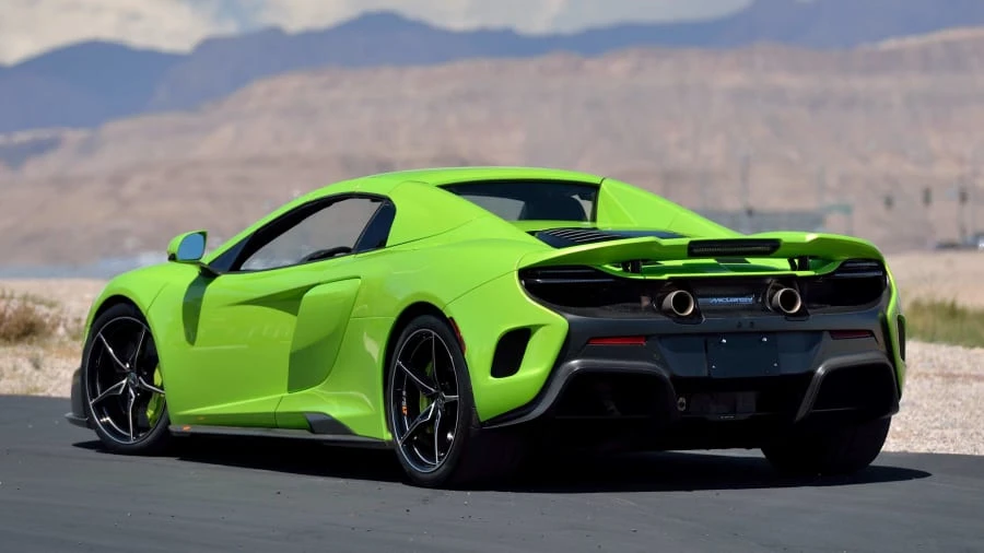 2016 McLaren 675LT Spider - Image 13 of 20