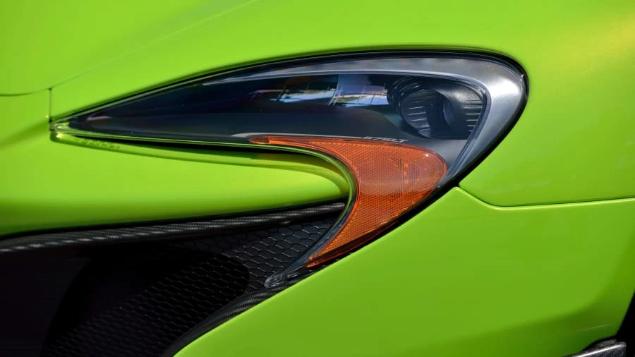 2016 McLaren 675LT Spider - Image 19 of 20