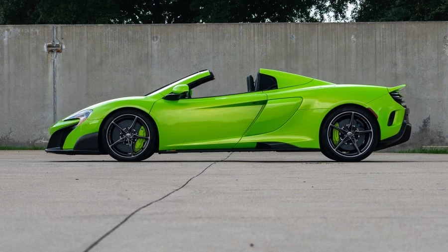 2016 McLaren 675LT Spider - Image 2 of 20