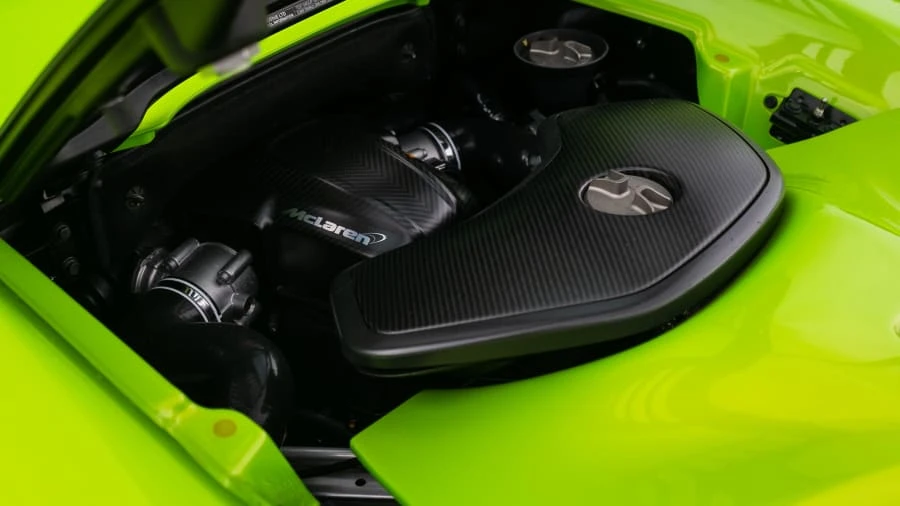 2016 McLaren 675LT Spider - Image 6 of 20