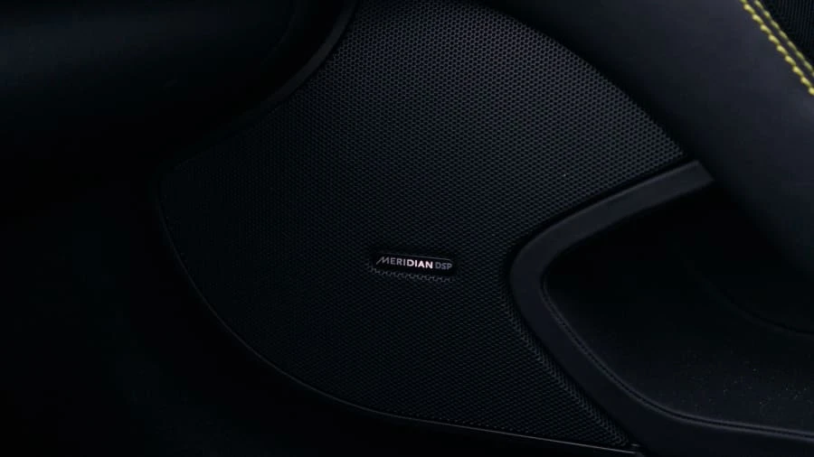 2016 McLaren 675LT Spider - Image 19 of 20