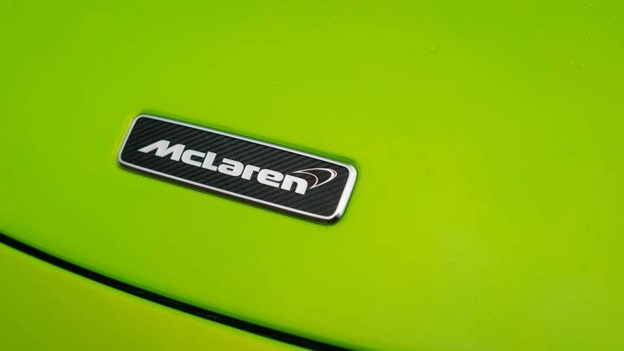 2016 McLaren 675LT Spider - Image 20 of 20