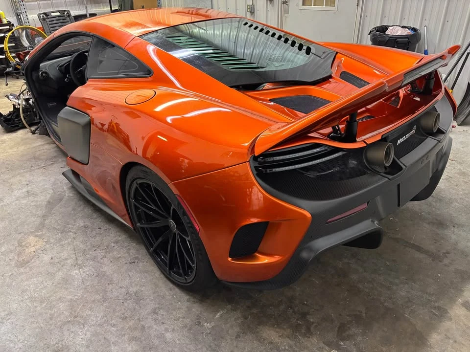 2016 McLaren 675LT Coupe - Image 4 of 14