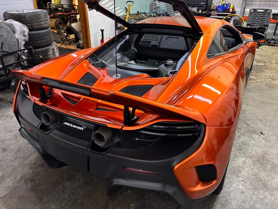 2016 McLaren 675LT Coupe - Image 12 of 14