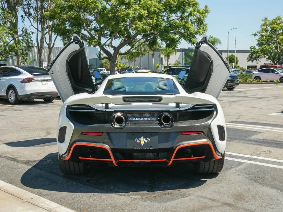 2016 McLaren 675LT - Image 4 of 8