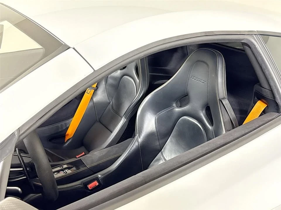 2016 McLaren 675LT Coupe - Image 9 of 20