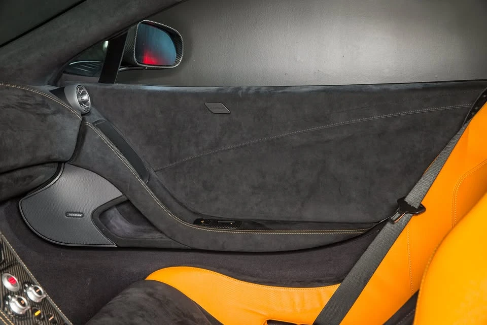 2016 McLaren 675LT Coupe - Image 13 of 20