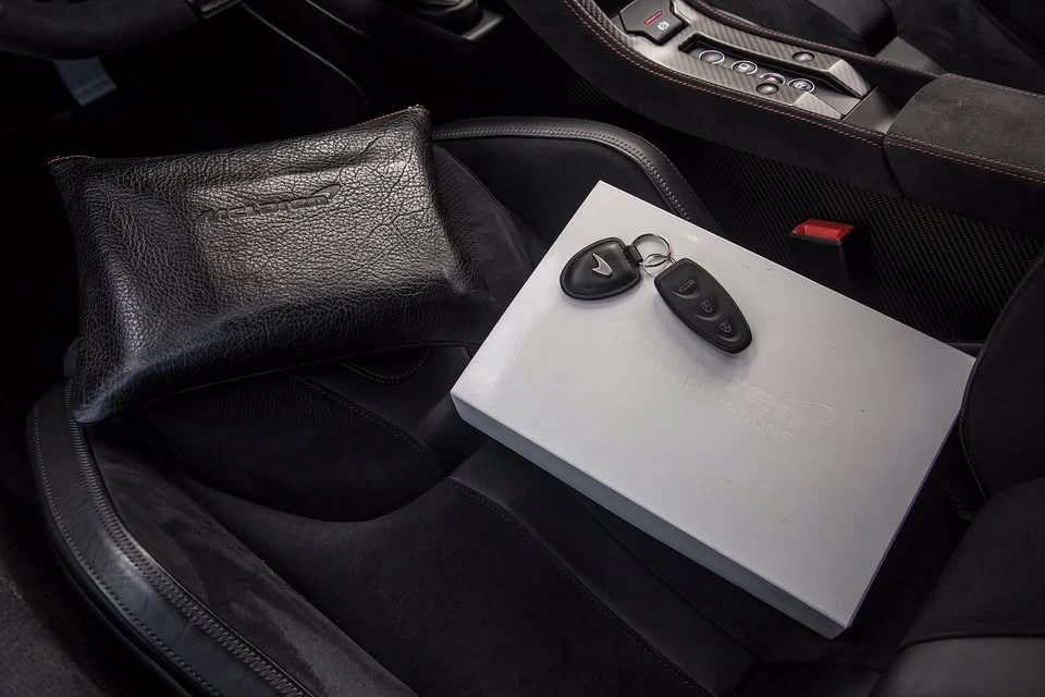 2016 McLaren 675LT Coupe - Image 20 of 20
