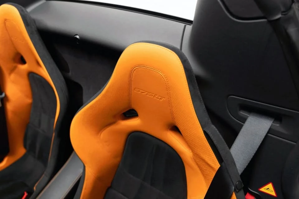 2016 McLaren 675LT Spider - Image 11 of 13