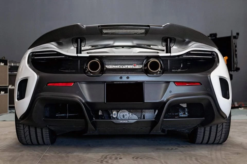 2016 McLaren 675LT Spider - Image 7 of 13