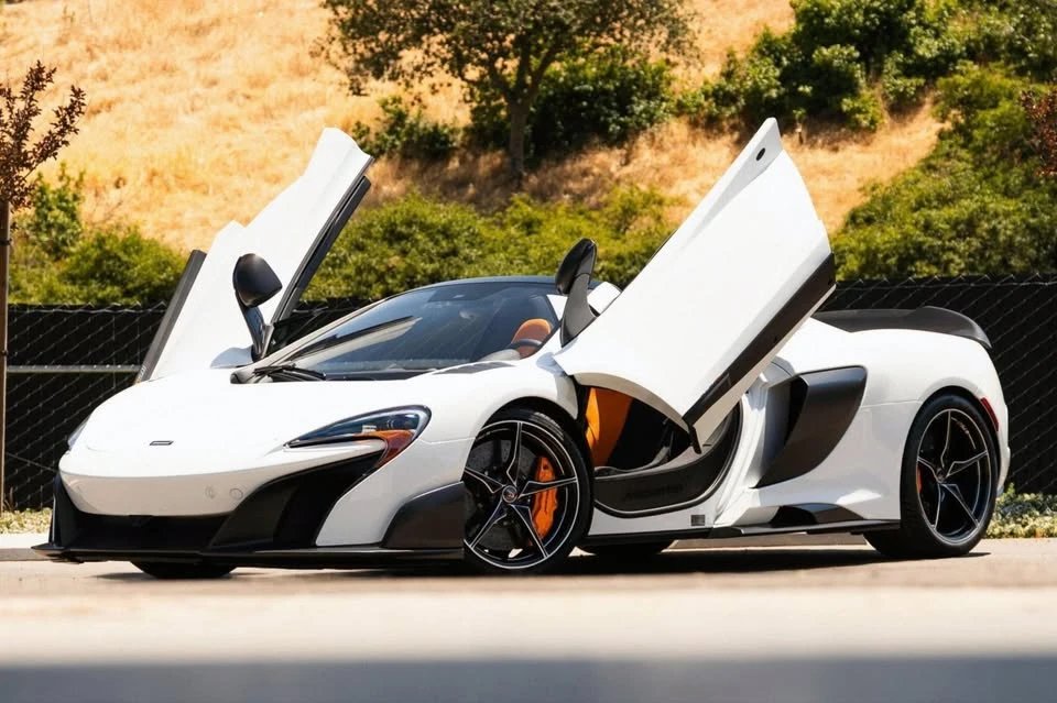 2016 McLaren 675LT Spider - Image 3 of 13