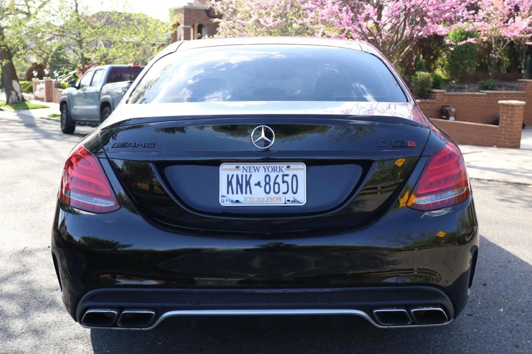 2016 Mercedes-Benz W205 C 63 AMG - Image 5 of 31