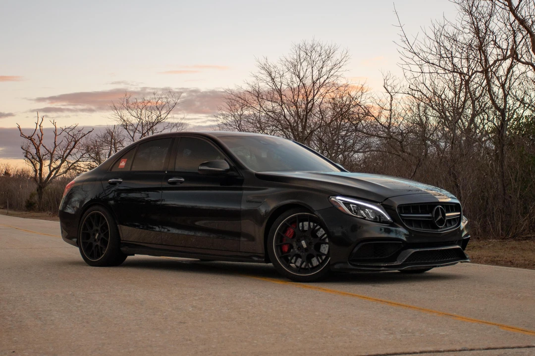 2016 Mercedes-Benz W205 C 63 AMG - Image 15 of 31