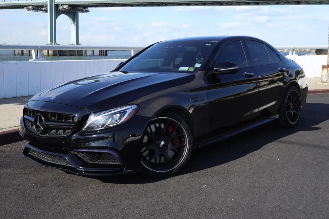 2016 Mercedes-Benz W205 C 63 AMG - Image 8 of 31